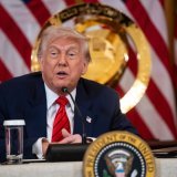 Donald Trump garantit une expérience "sans accroc" pour les touristes étrangers lors du Mondial 2026 KEYSTONE/EPA/FRANCIS CHUNG / POOL